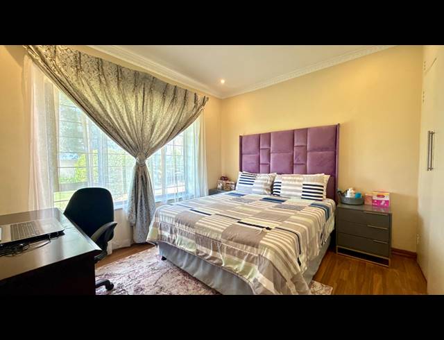 4 BEDROOM HOUSE FOR SALE IN BRACKENHURST